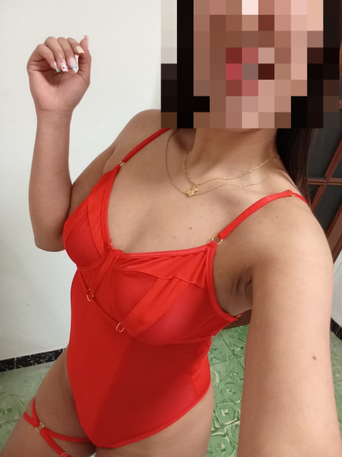 Sara chica de compañia