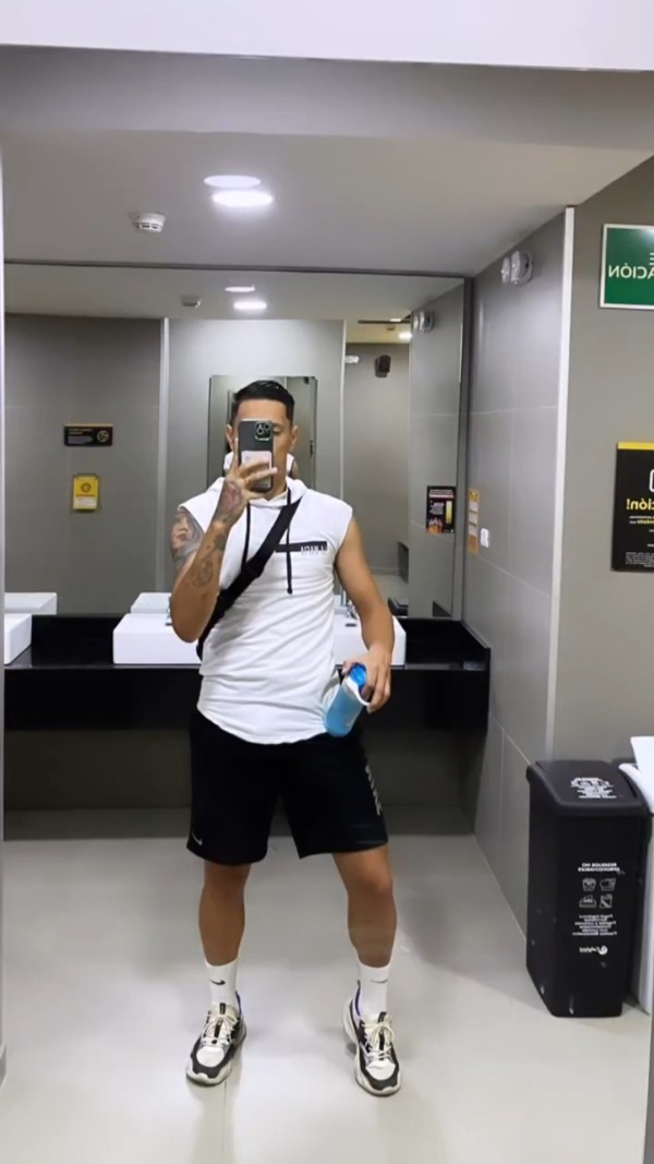 SANTANDER CENTRO LLEGA MODELO BIXESUAL Y ACTOR PORNO PROFESIONAL CENTRO