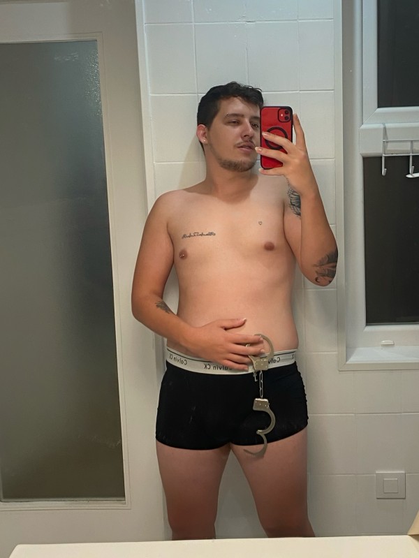 Joven brasileño 21 años