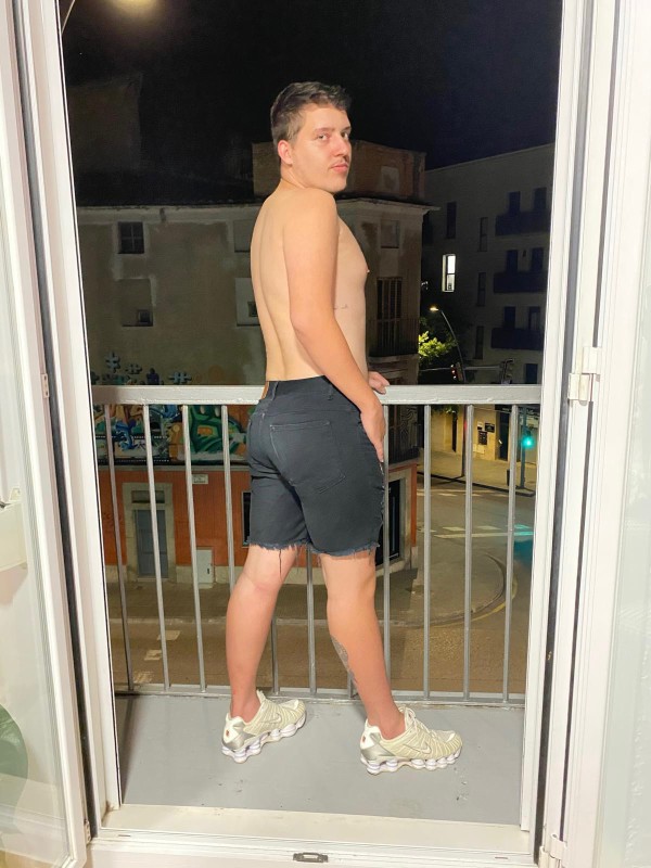 Joven brasileño 21 años