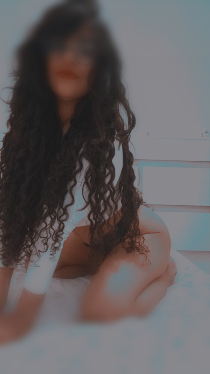 MAGNIFICA Y MUY SEDUCTORA!! SALIDAS DISPONIBLE