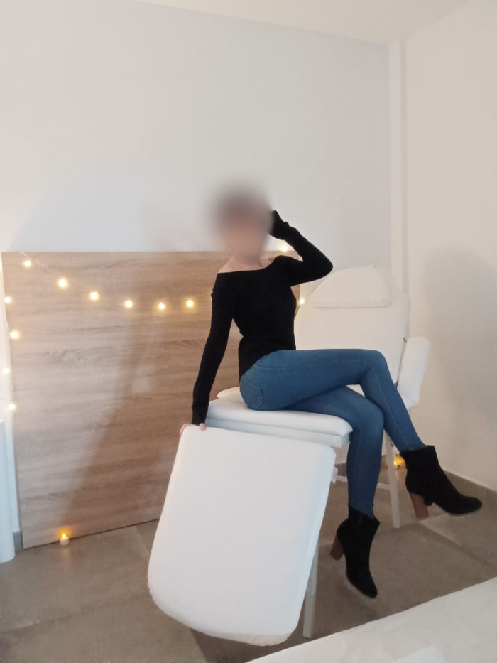 masajista profesional sevillana!!