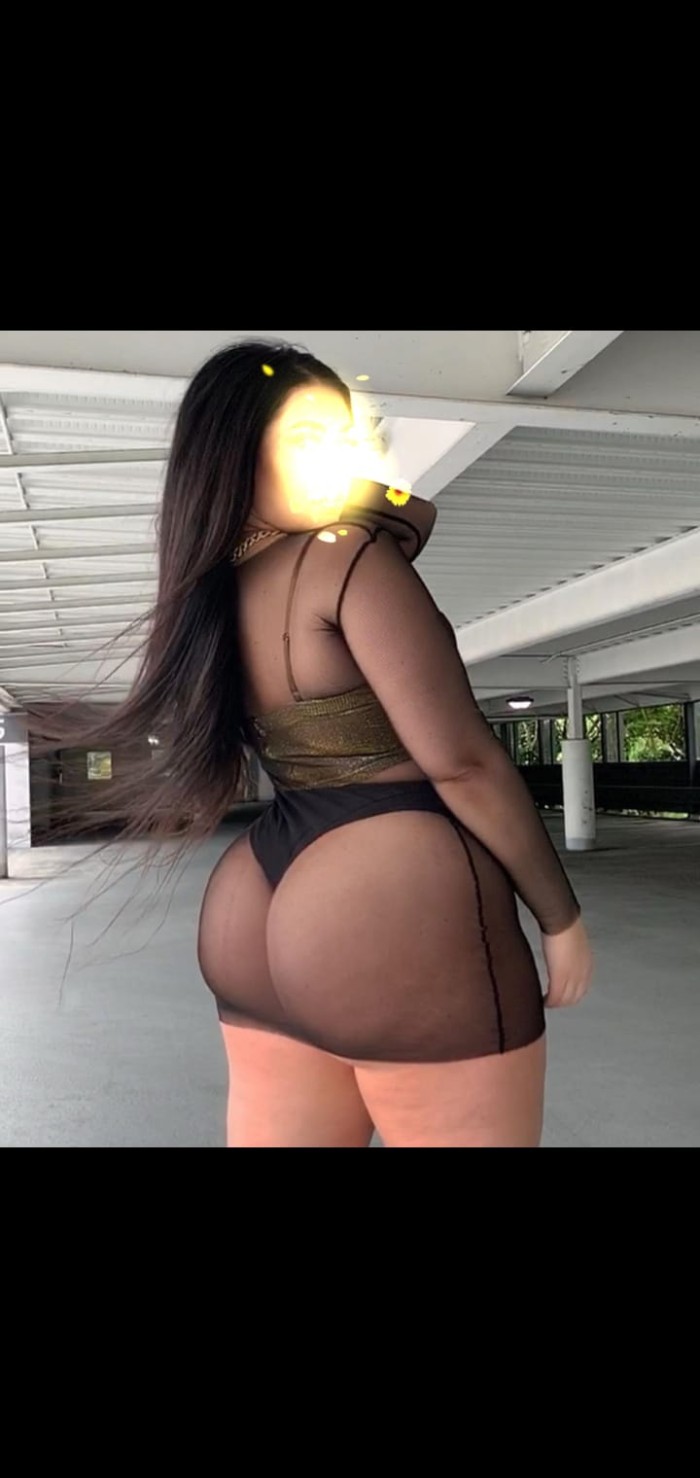 guapísima cariñosa