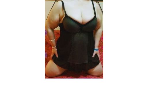DULCE CINCUENTONA SENSUAL Y COMPLACIENTE