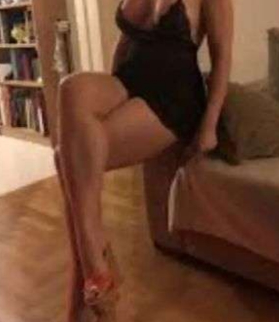 Casada sensual sevillana madurita