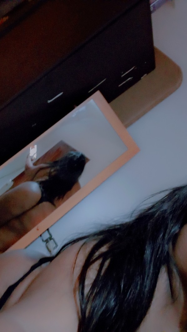 Natacha latina Dominicana tírame amor