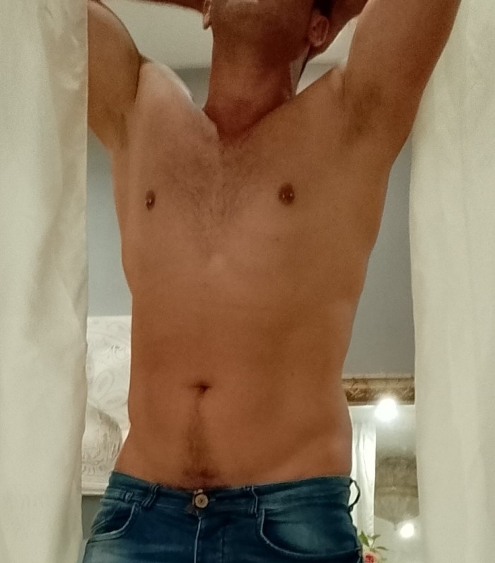 VERSÁTIL MASCULINO LECHERO