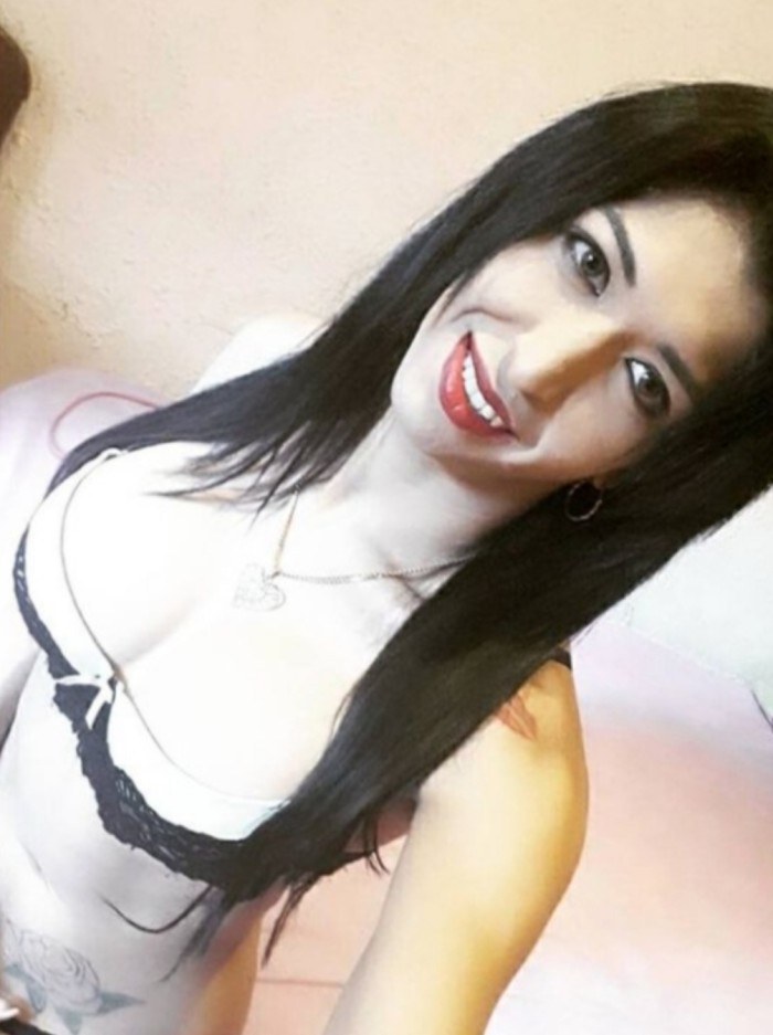 POR GRAN VIA, VERONICA 613572655, CHICA TRANS DE LUJO