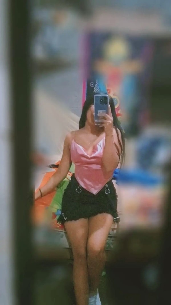 Española despampanante guapa atrevida