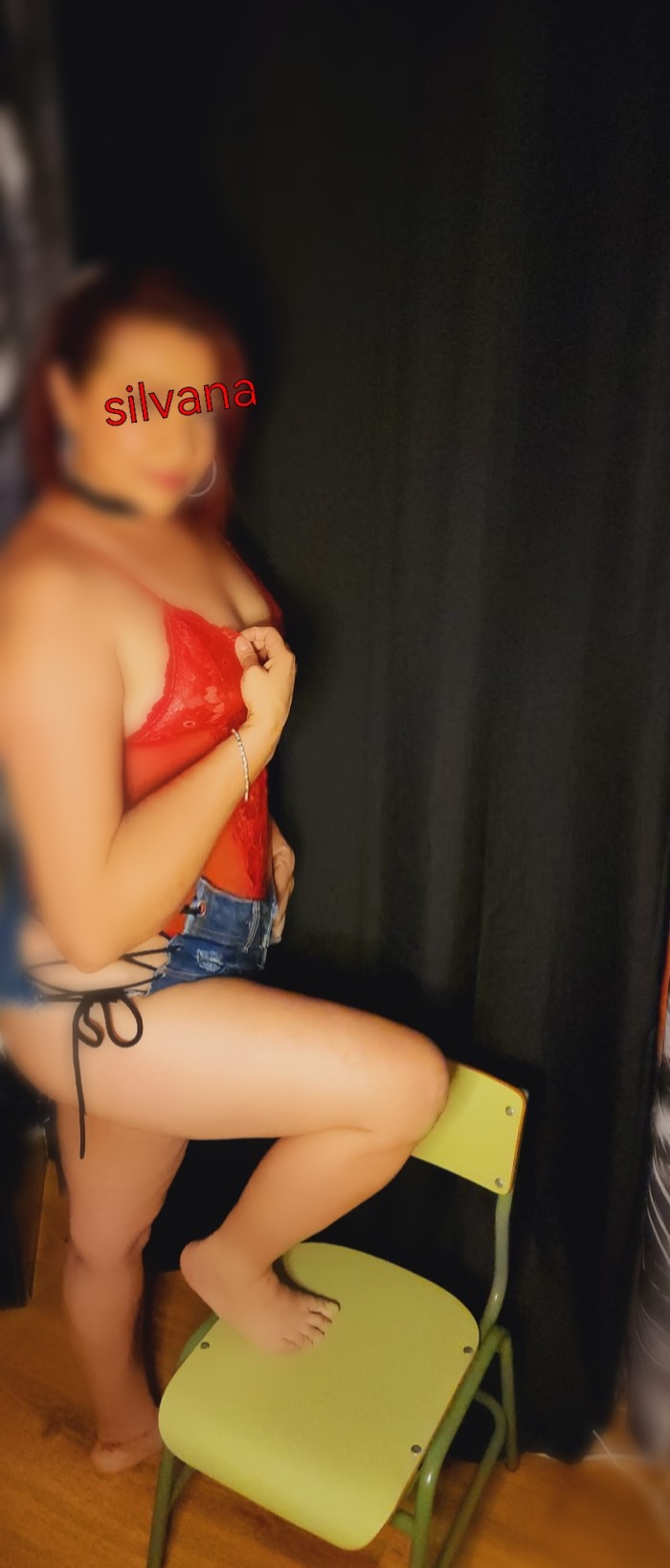 Madura Carnuda Soy Sexy y Muy Explisiva