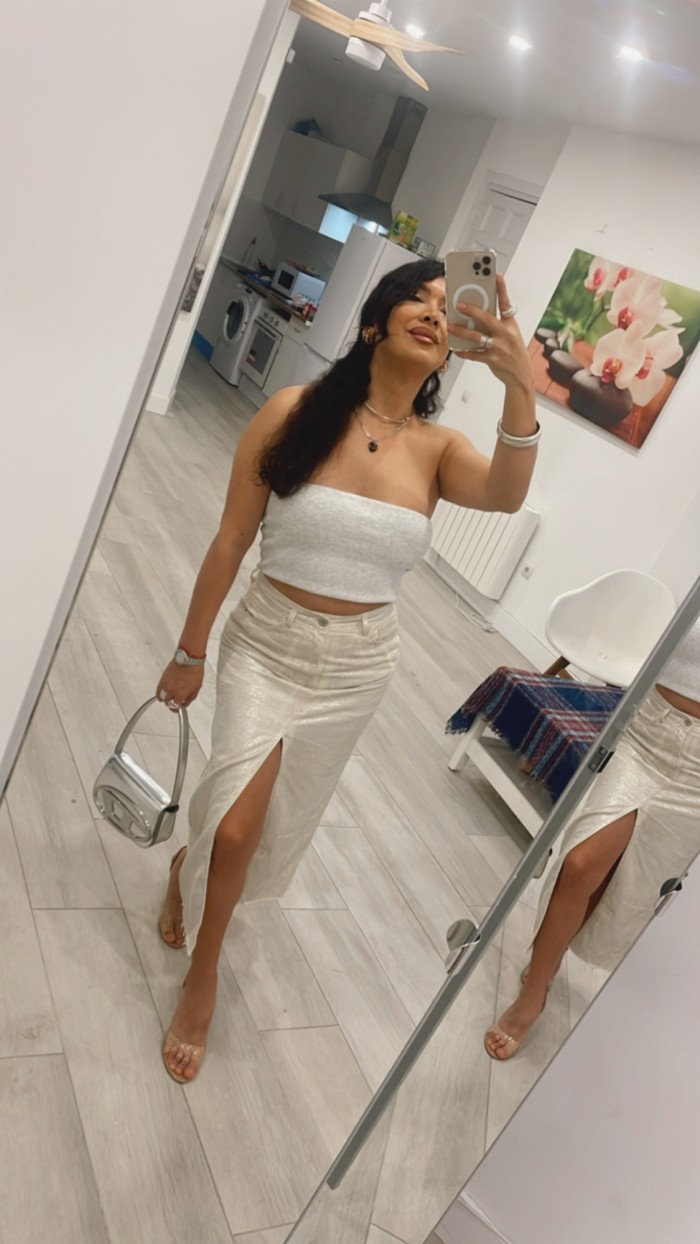 TU NOVIA TRANS FEMENINA ACT PAS
