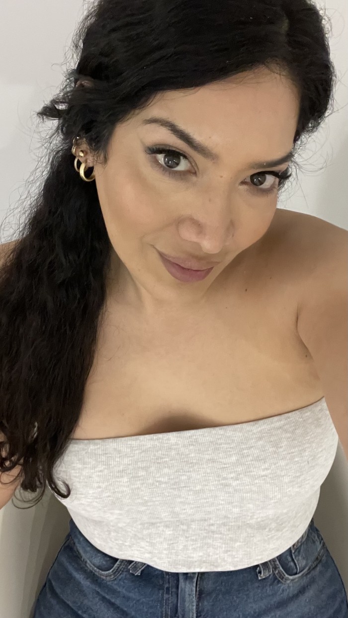 TU NOVIA TRANS FEMENINA ACT PAS