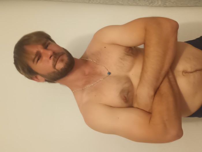 Soy chico guapo con ganas de cumplir todas tus fan