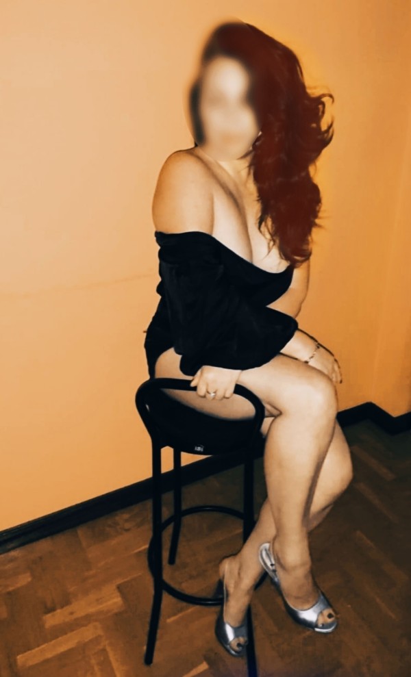 AMA HELENA CON CATEGORÍA y ELEGANCIA CAMBIO NÚMERO DE TELÉFONO