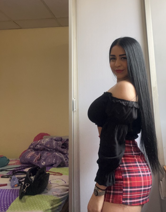 Hola mi nombre es Alisson una linda chiquilla