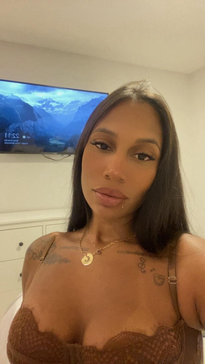 Brasileña independiente 25 años 611296290