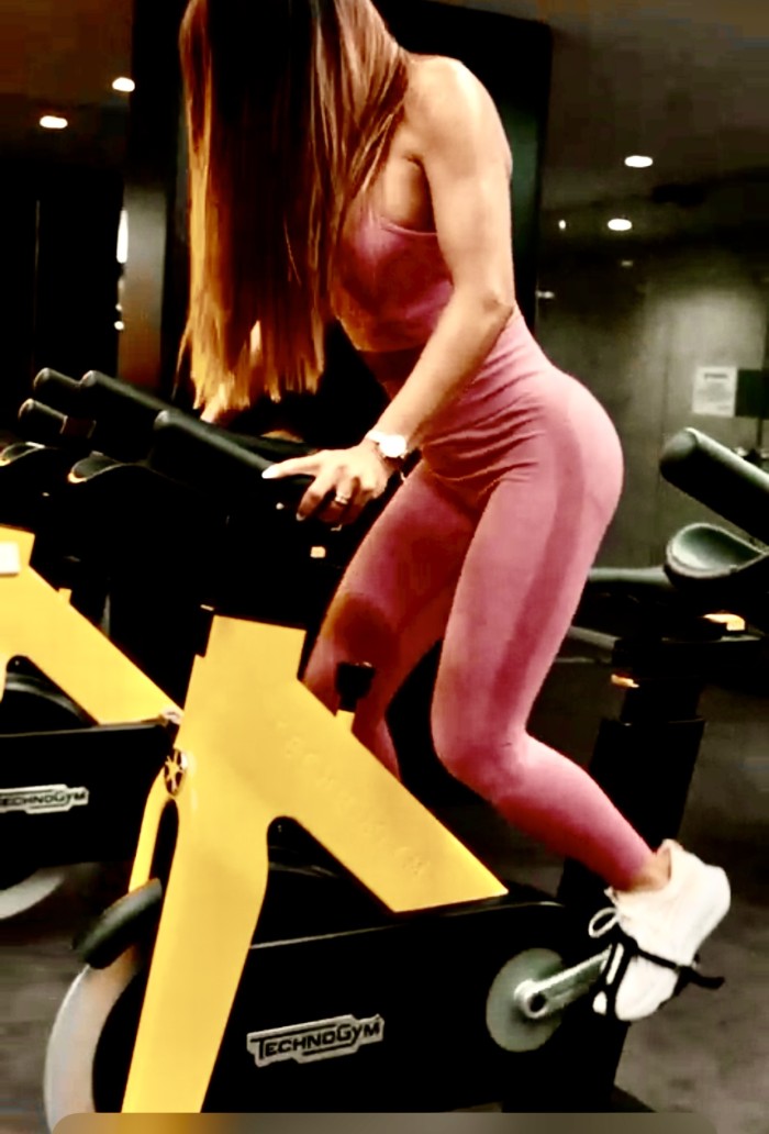 Estás buscando lo mejor exótica mujer