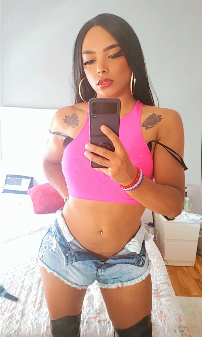 Real 100 x100 ninfómana actriz porno hot