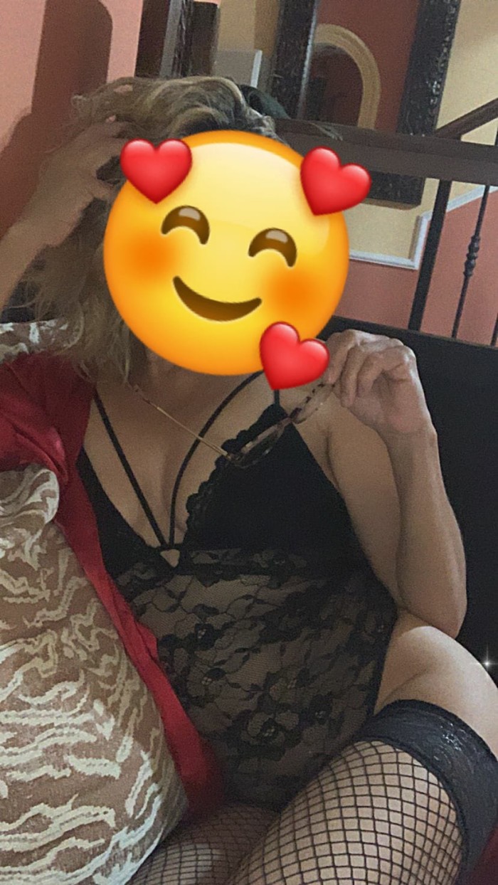 ANITA INDEPENDIENTE MORBOSA FIESTERA Y MUCHO MÁS