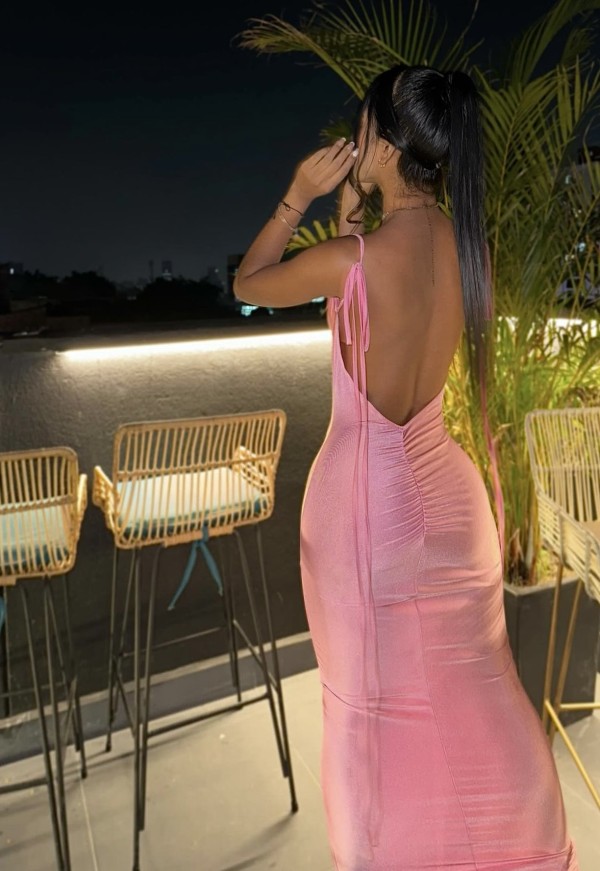 Camila hermosa piel canela