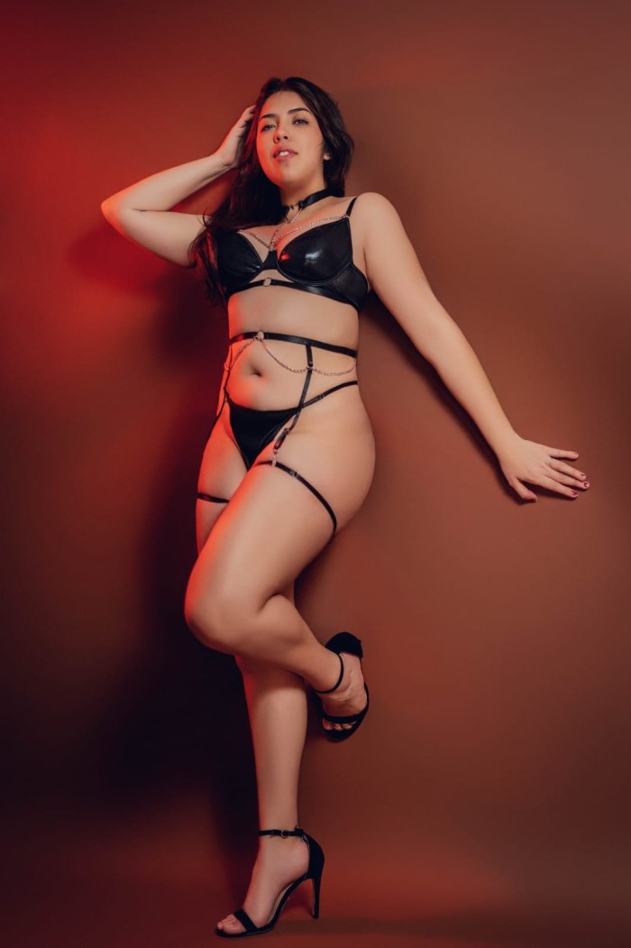 ME ENCANTAN LAS POLLAS DURAS