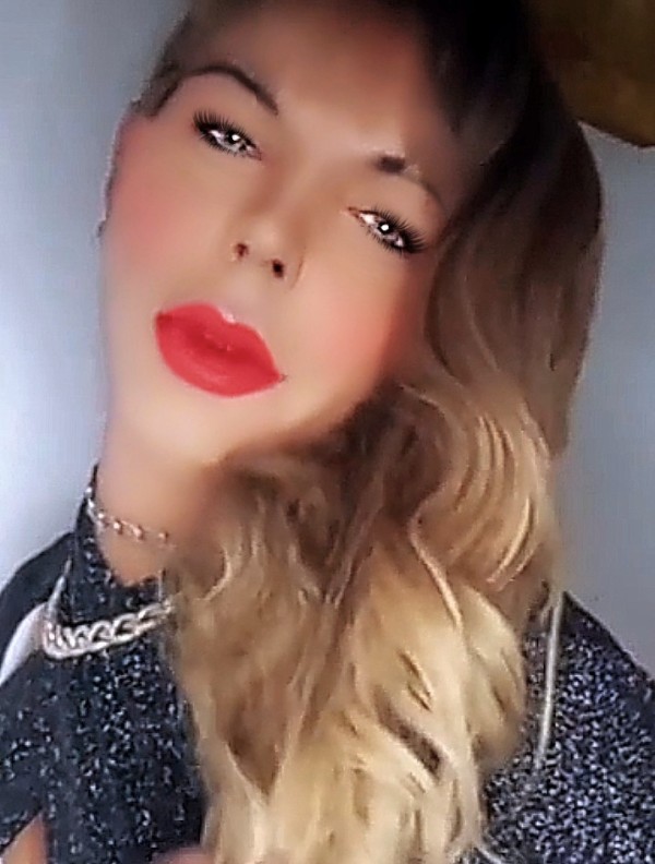 NUEVA EN MADRID VIVO SOLA – VICIOSA Y MORBOSA