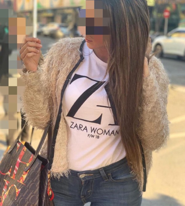 hermosa rubia para tus fetiches