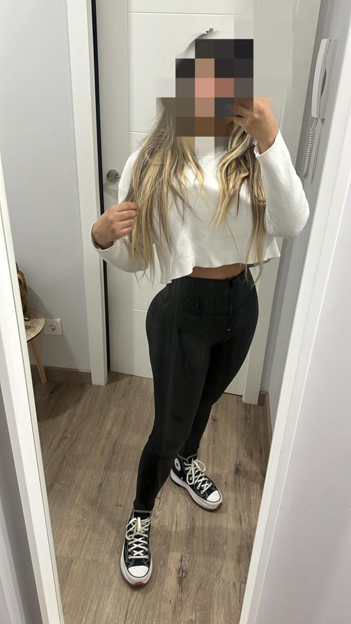 MAS QUE UNA MASAJISTA