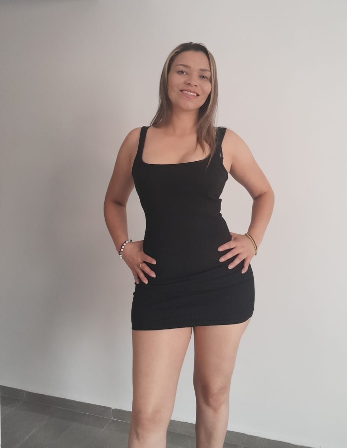 LA UNICA Y MEJOR CHICA DE ALZIRA