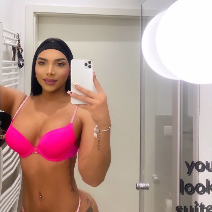 LA QUE TE DARÁ MEJOR SEXO QUE TU NOVIA