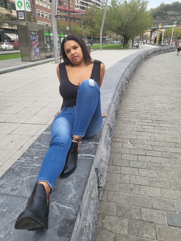 Soy Estrella, preciosa colombiana de 33 años