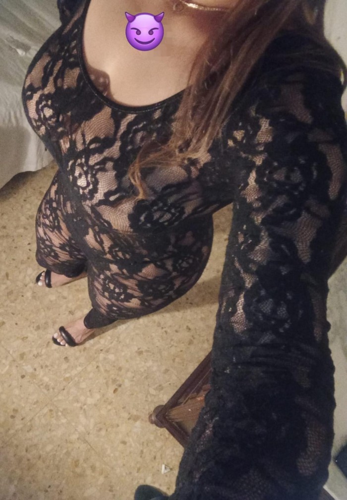 PERRITA CACHONDA