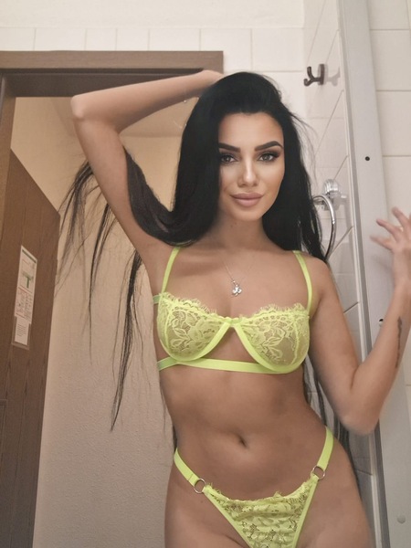 Soy Una Mujer muy implicada