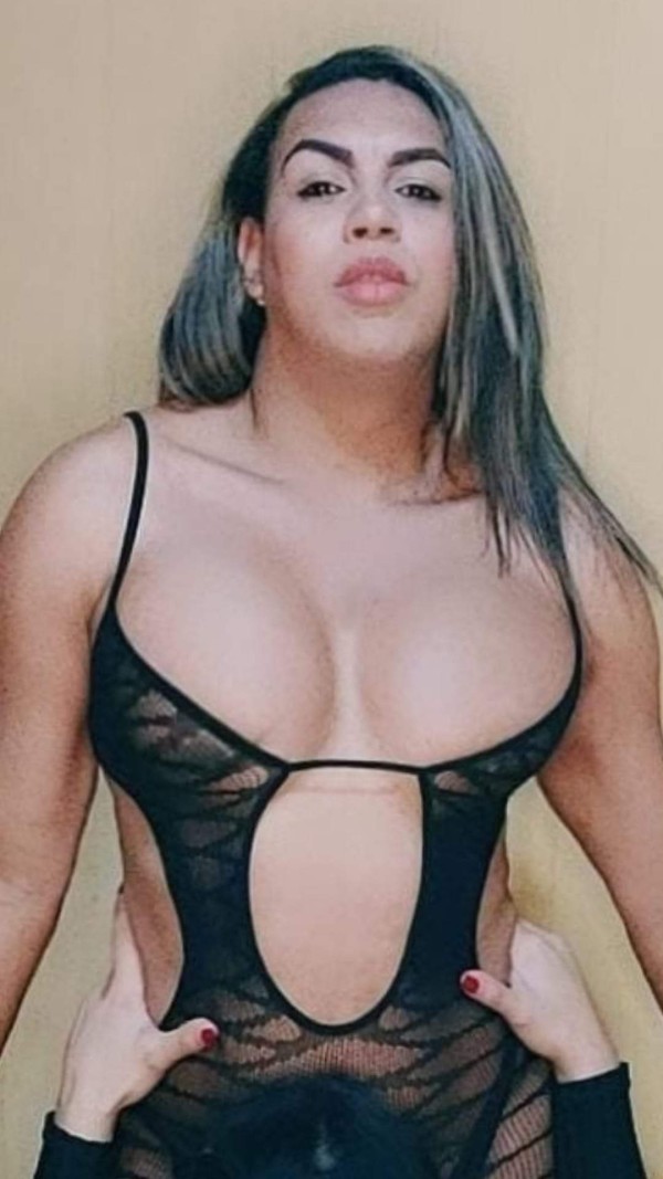 Hermosa mujer trans