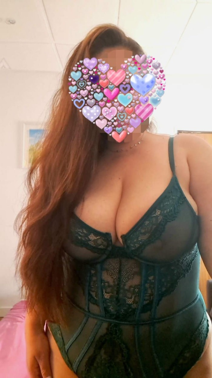 PARAGUAYA GUAPISIMA TREINTAÑERA NOVEDAD EN LA ZONA