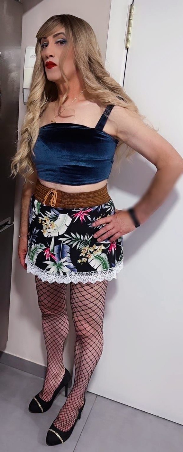 MADURITA RICA EN TU EN VIGO