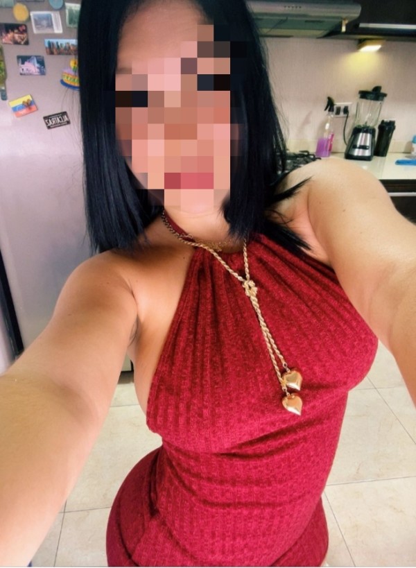 Nena mórbosa y atrevida