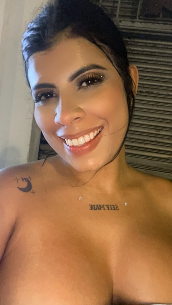 Latina venezolana en ibiza