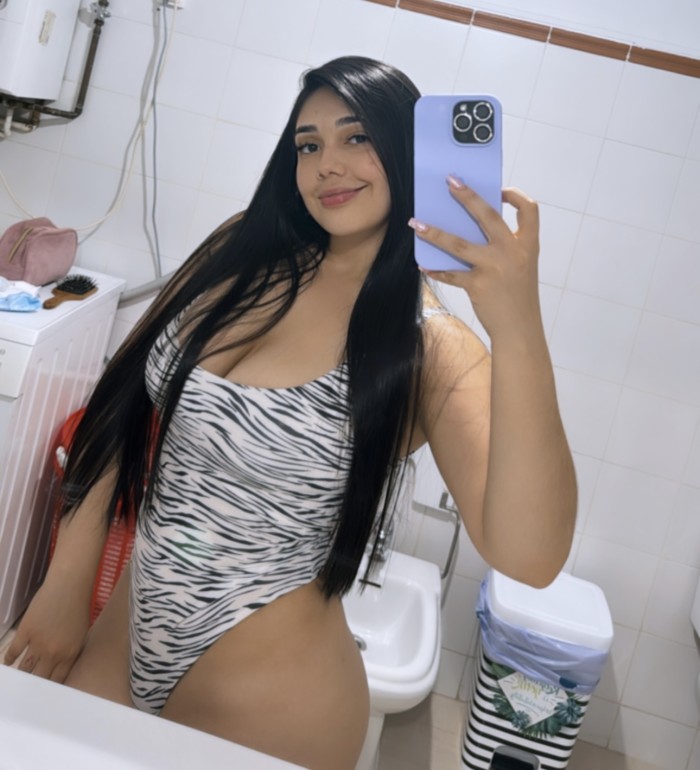 Colombiana sexy en terrasa