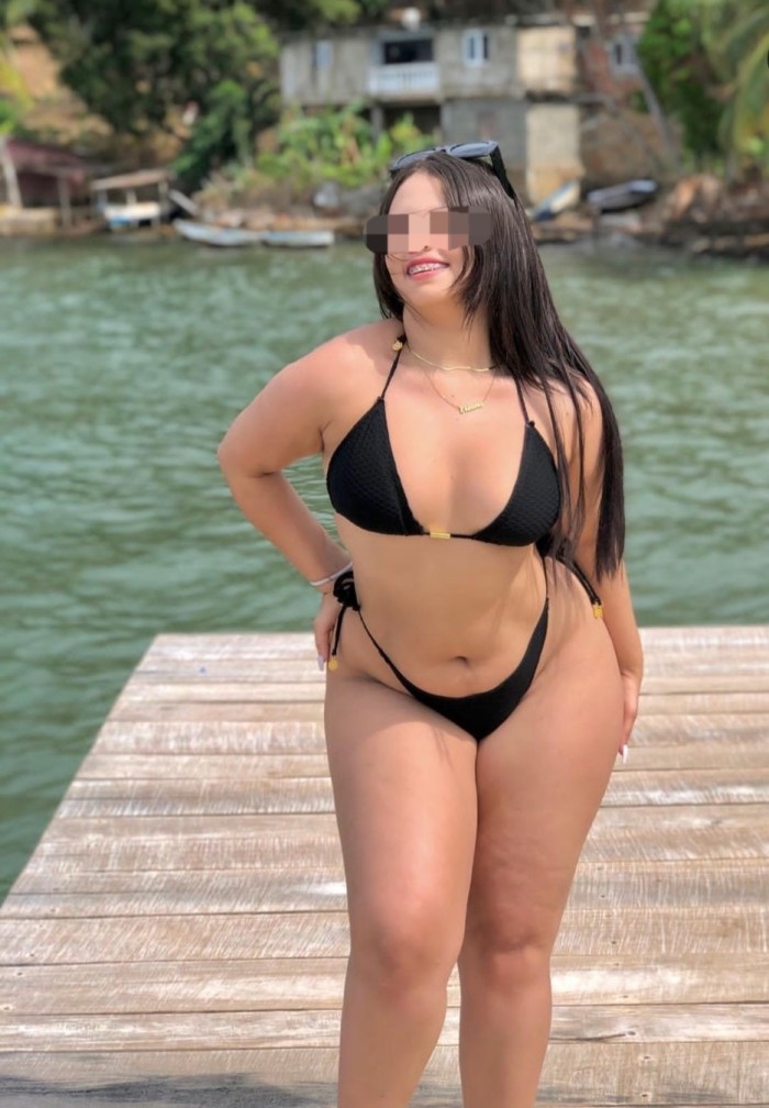 HERMOSA,ATENTA,MORVOSA Y MUY COMPLACIENTE