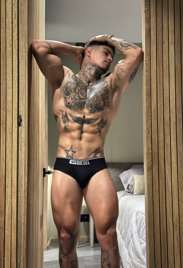 Mario Pamplona centro