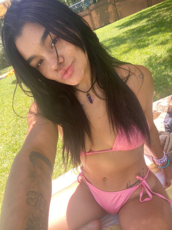 CHICA TAL COMO ME VES, VEN A CONOCERME, FOTOS