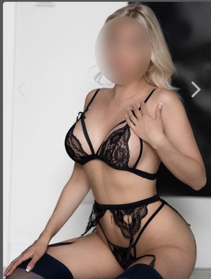 50 € media hora dos chicas al precio de una