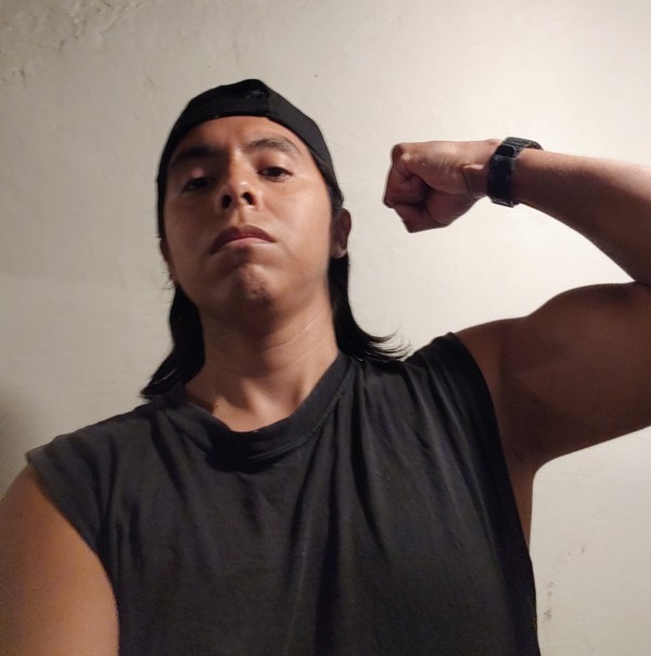 Super gigolo para MUJERES CATALANAS 8 horas Duracion como el cemento.