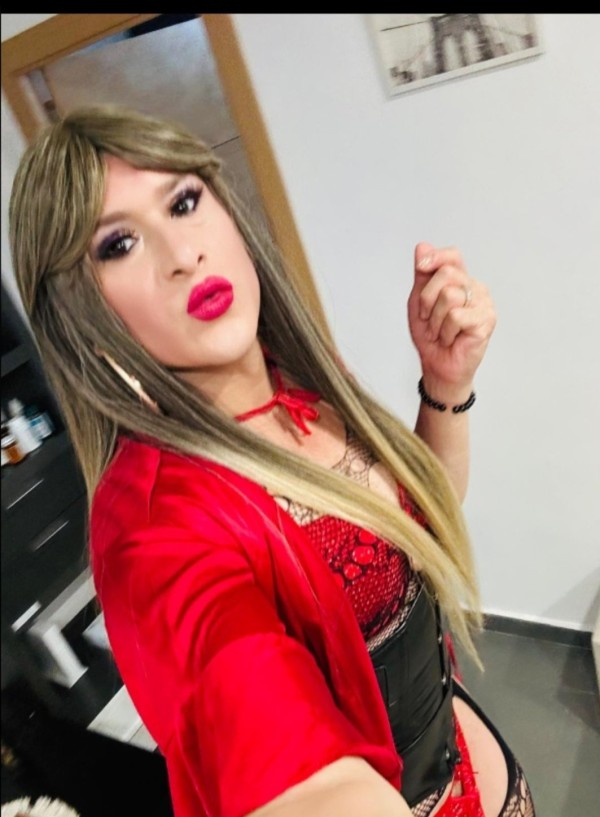 Rubia transex morbosa ninfómana pocos días