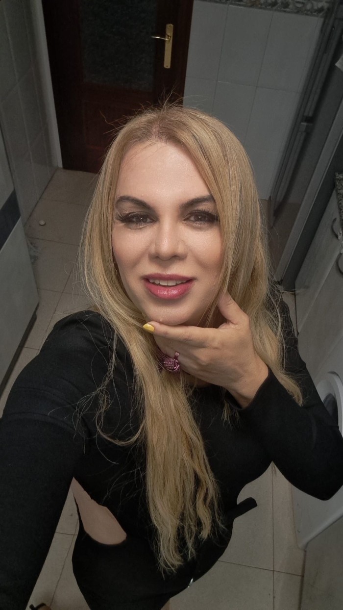Trans trato de novios muy educada