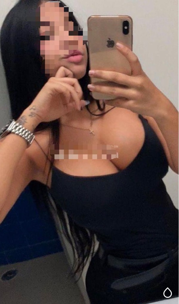 TU MEJOR FRANCES NATURAL GARGANTA PROFUNDA CORRIDA EN BOCA  Y MUY FIESTER