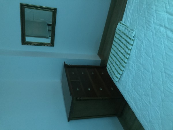 Se alquila habitación en Almería para chicas a porcentaje