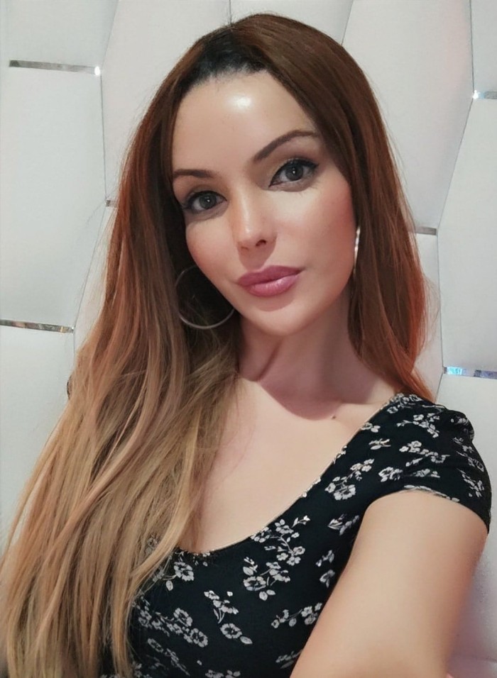 PAOLA, FOTOS REALES SUPER FEMENINA.