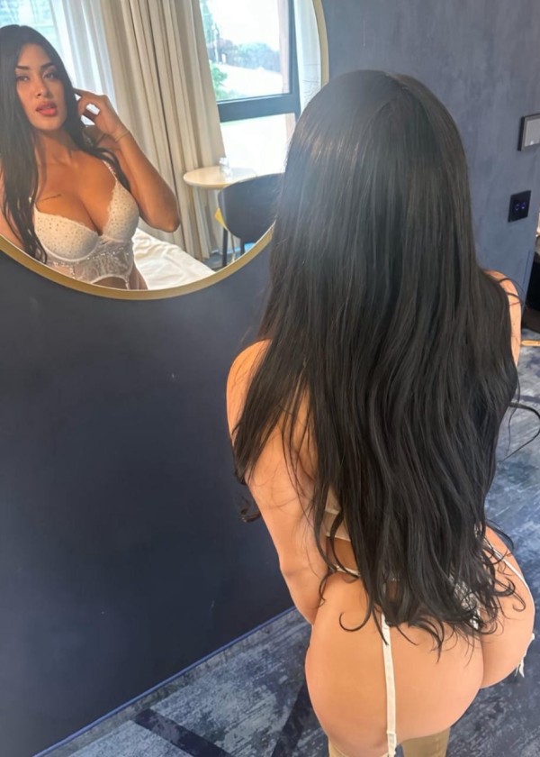 Sexy cachonda venezolana caliente